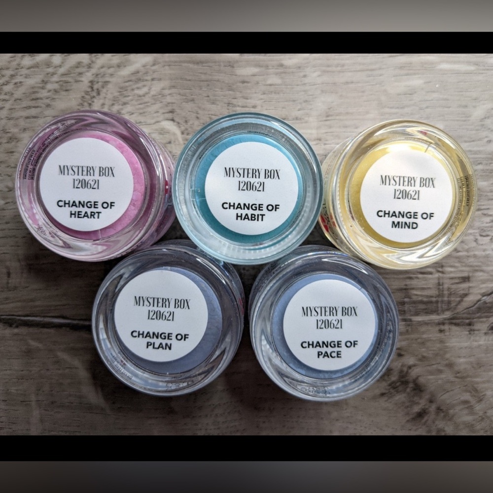 Revel Nail Change It Up Mystery Box